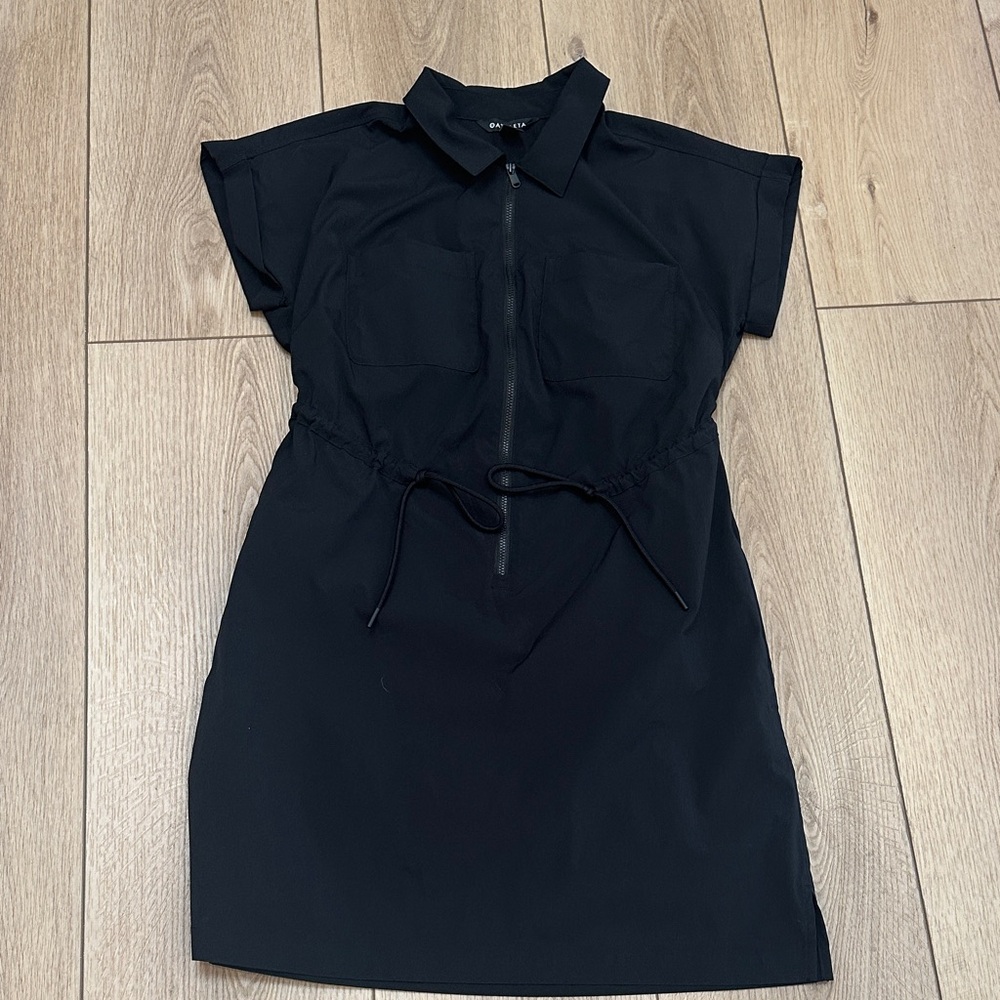 Athleta zip front dress size S